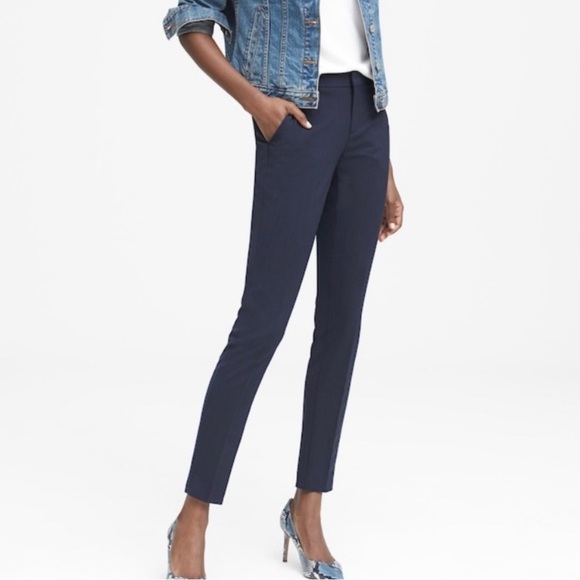 Banana Republic Navy Blue Ryan Crop Mid-rise Straight Leg Pant Size 10 - Picture 1 of 14